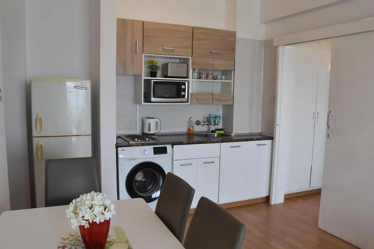 Kolonaki Seaview Apartments Larnaca Cyprus