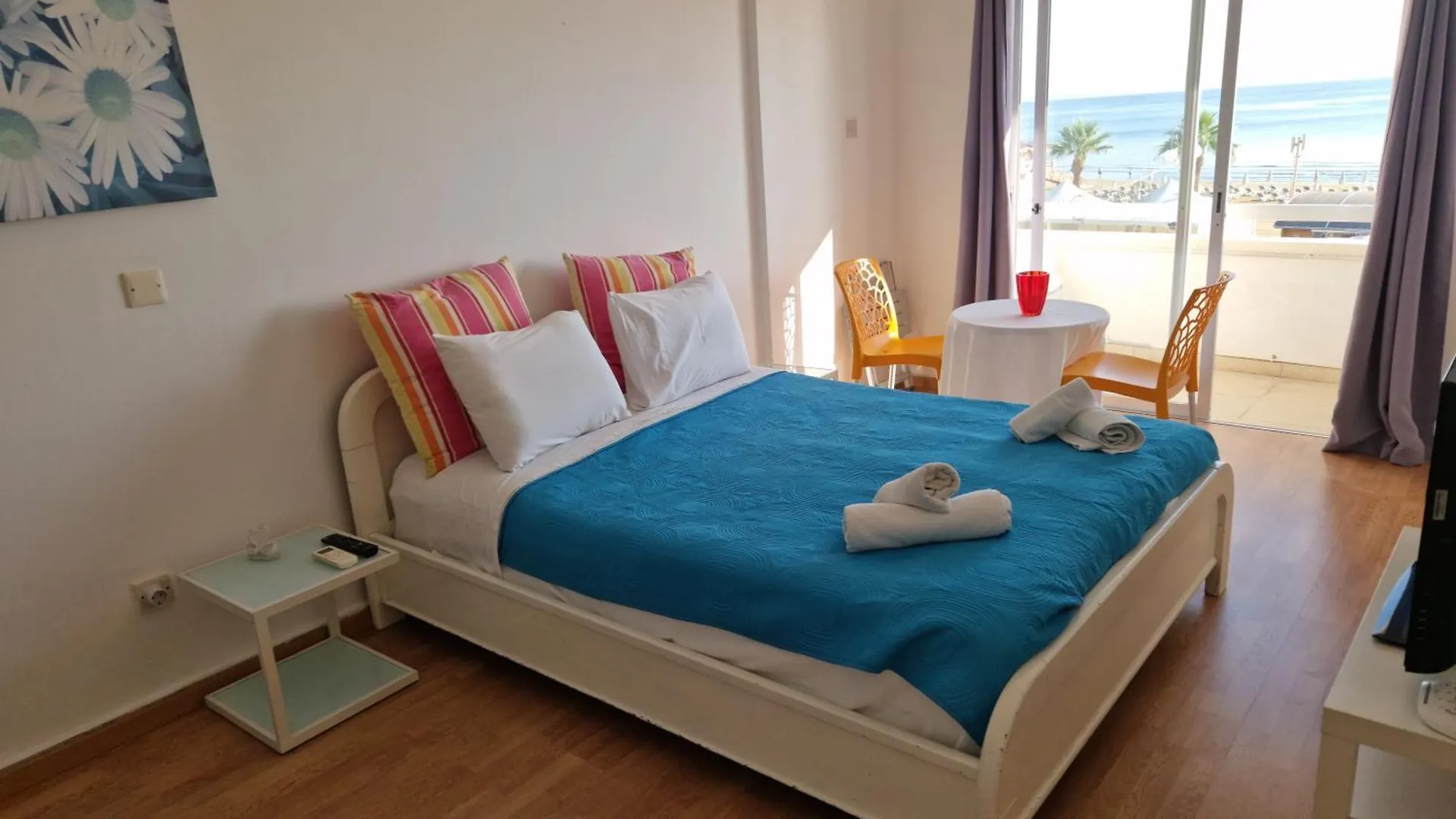 Kolonaki Seaview Apartments Λάρνακα