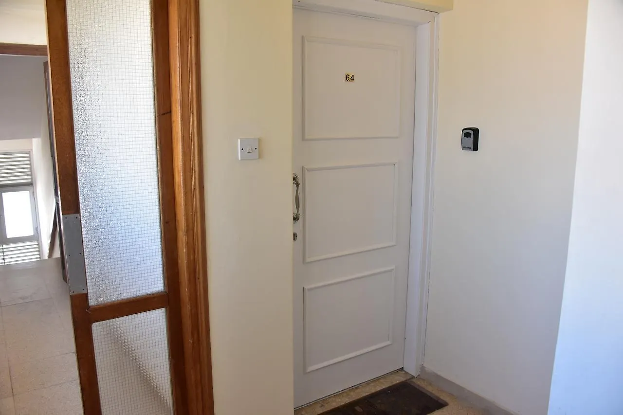 Kolonaki Seaview Apartments Λάρνακα